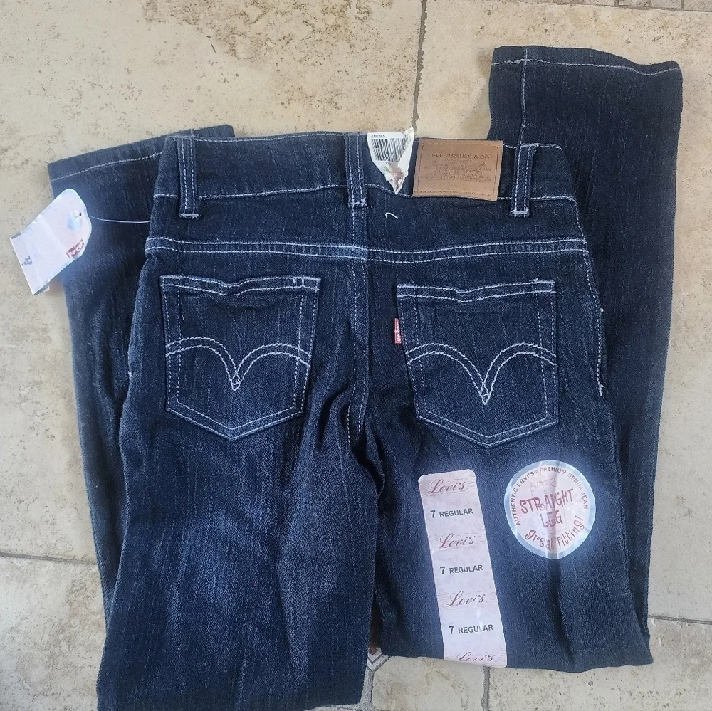 Levi's Straight Leg Jeans 7